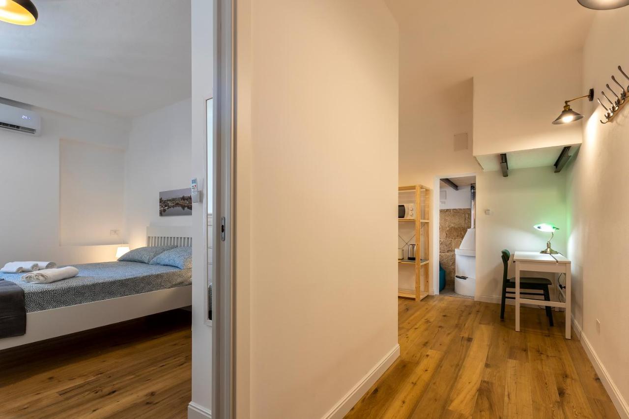 Old Town Beauty 2 Apartment